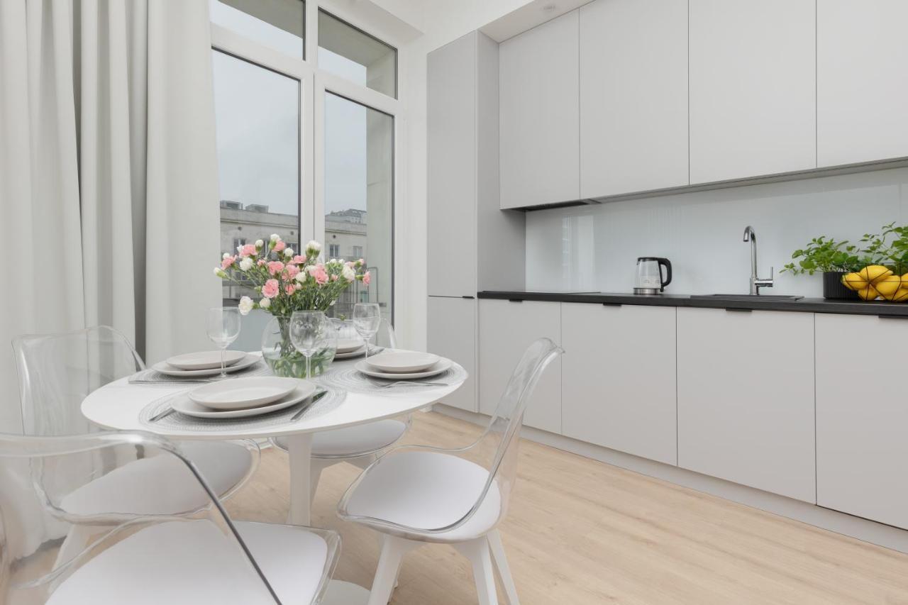 Spacious Apartment With Panoramic View Of Warsaw By Noclegi Renters Экстерьер фото